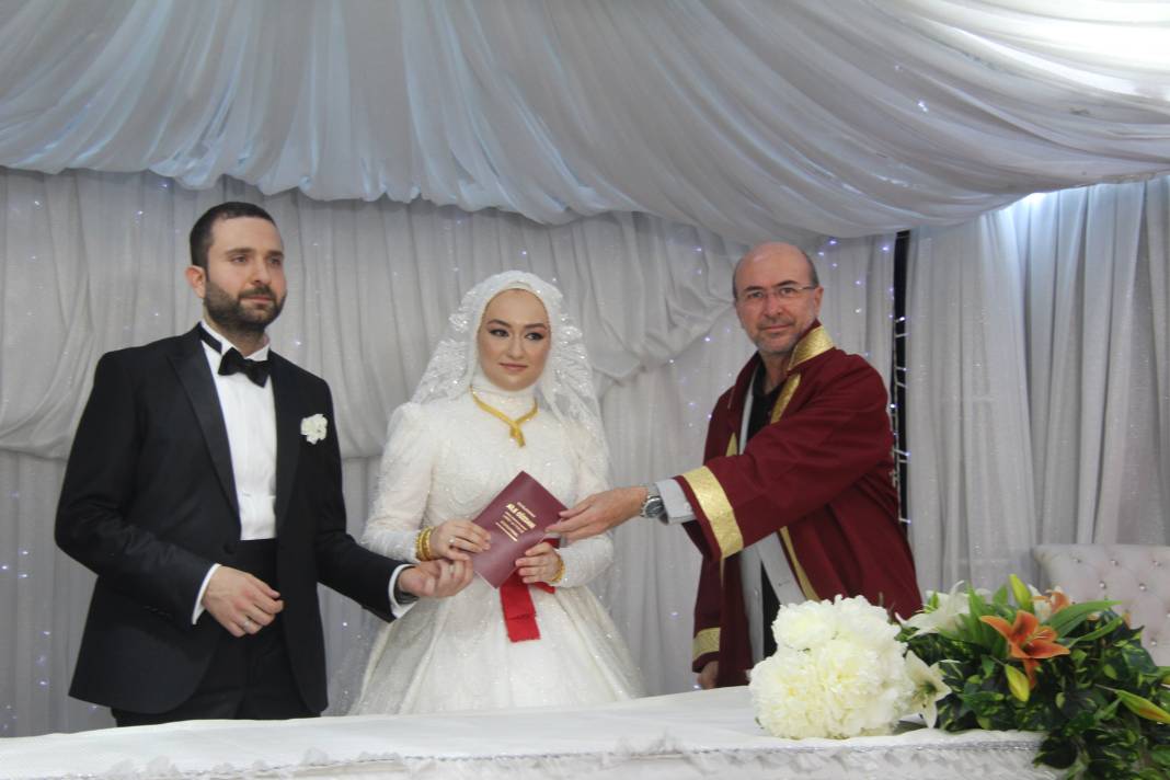 İrem ile Onur dünyaevine girdi 2